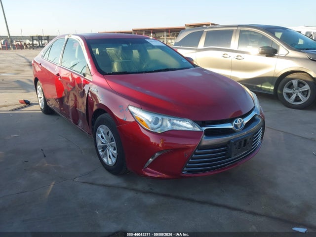 2015 TOYOTA CAMRY LE