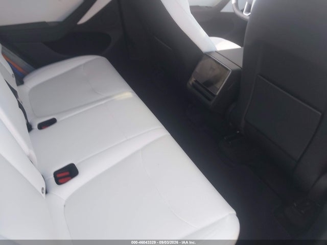 2026 TESLA MODEL Y ALL-WHEEL DRIVE/LONG RANGE LAUNCH SERIES/PREMIUM ALL-WHEEL DRIVE 8