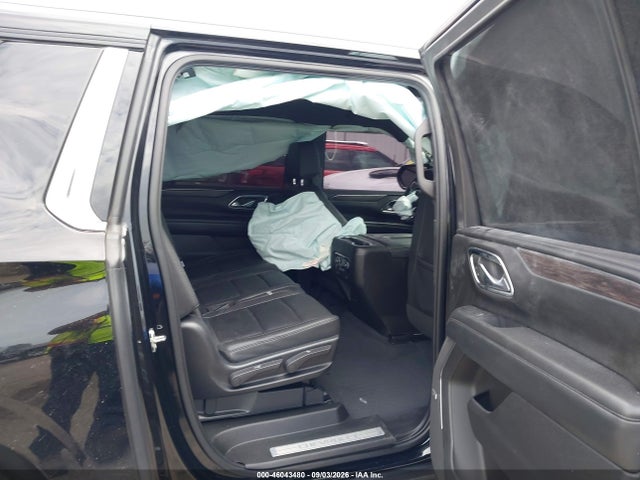 2023 CHEVROLET SUBURBAN 2WD LT 8