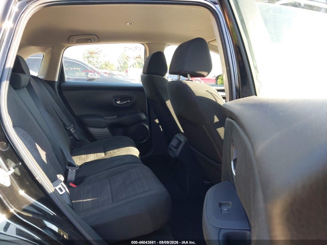 2023 HONDA HR-V AWD LX 8