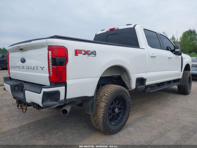 2023 FORD F-350 XLT 4