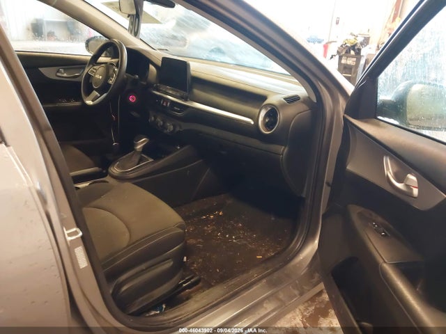 2024 KIA FORTE LXS 5