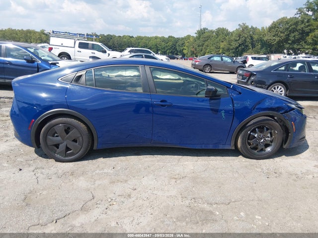 2026 TOYOTA PRIUS LE 13