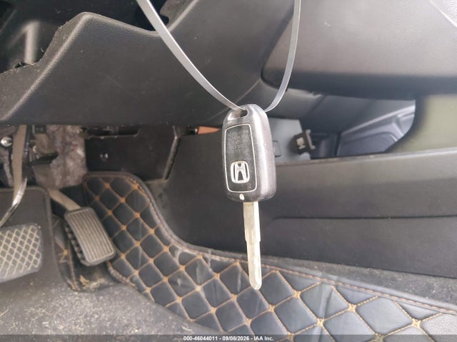 2019 HONDA CIVIC LX 11