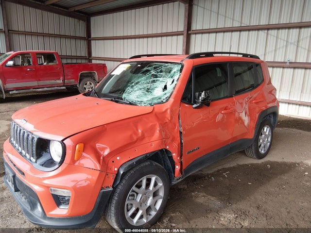 2021 JEEP RENEGADE LATITUDE 4X4 6