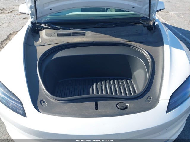 2026 TESLA MODEL 3 PREMIUM REAR-WHEEL DRIVE/REAR-WHEEL DRIVE 10