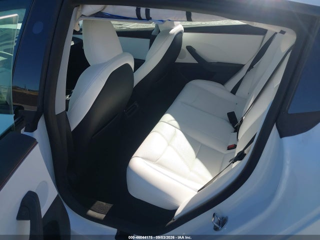 2026 TESLA MODEL 3 PREMIUM REAR-WHEEL DRIVE/REAR-WHEEL DRIVE 8