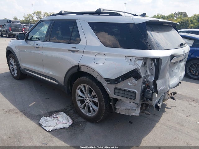 2023 FORD EXPLORER XLT 3