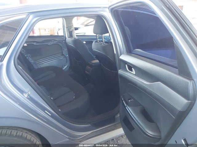 صورة 8 لـ 2022 KIA K5 LXS