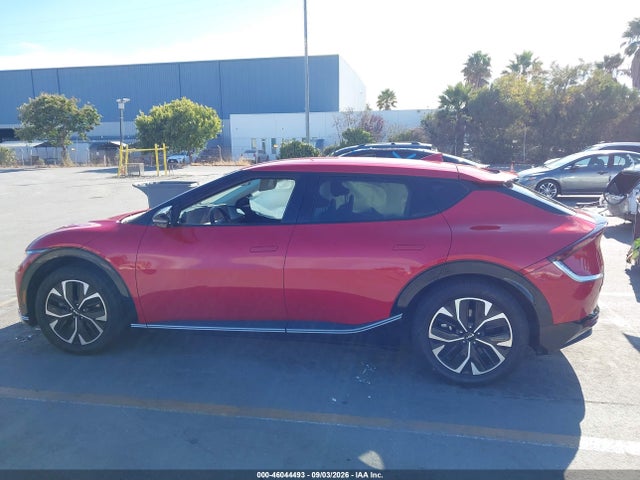 2022 KIA EV6 WIND 14