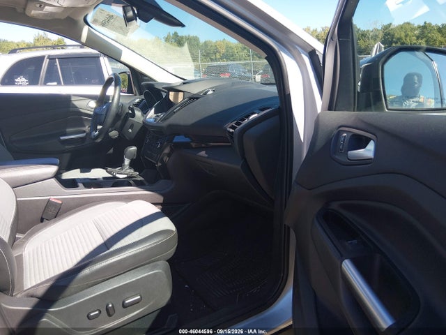 2017 FORD ESCAPE TITANIUM 5