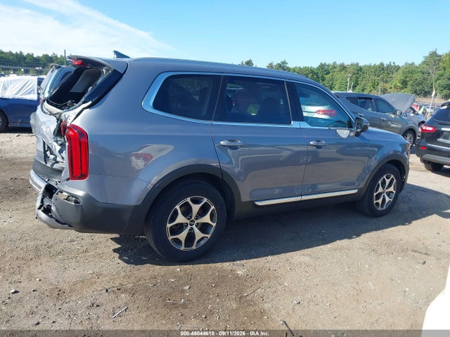 2022 KIA TELLURIDE EX 13