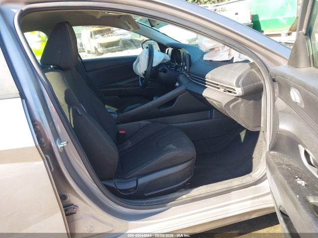 2023 HYUNDAI ELANTRA SEL 5