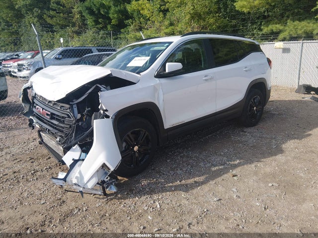 2022 GMC TERRAIN AWD SLE 2