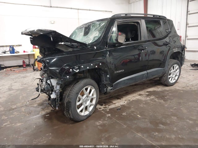 2019 JEEP RENEGADE LATITUDE 4X4 2