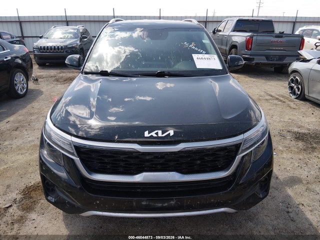 2022 KIA SELTOS S 12