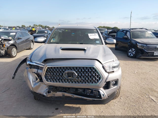 2019 TOYOTA TACOMA TRD SPORT 11