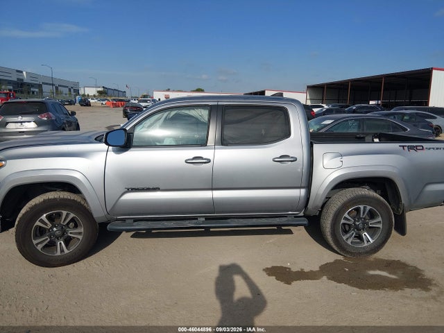 2019 TOYOTA TACOMA TRD SPORT 13