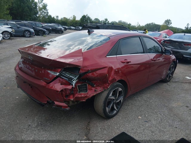 2023 HYUNDAI ELANTRA LIMITED 4