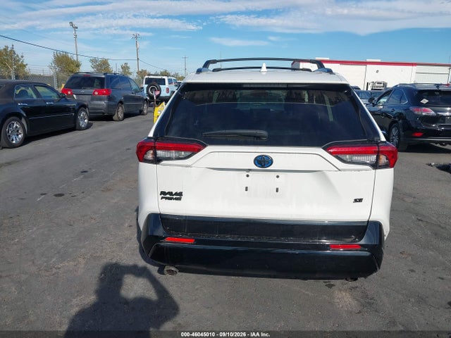 2021 TOYOTA RAV4 PRIME SE 16