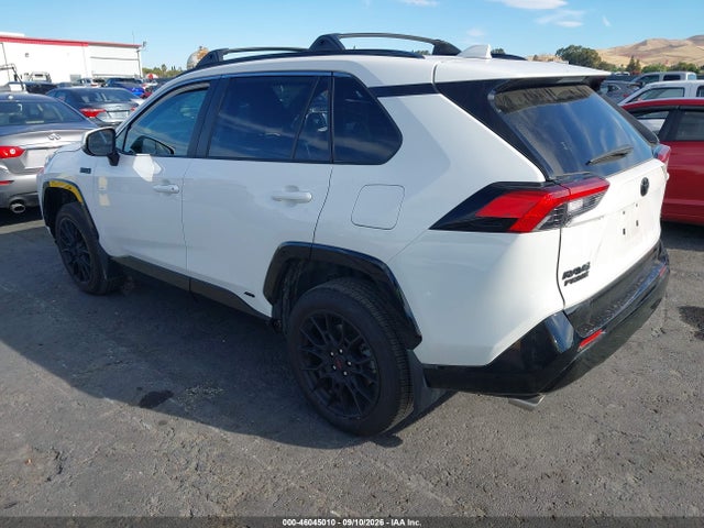 2021 TOYOTA RAV4 PRIME SE 3