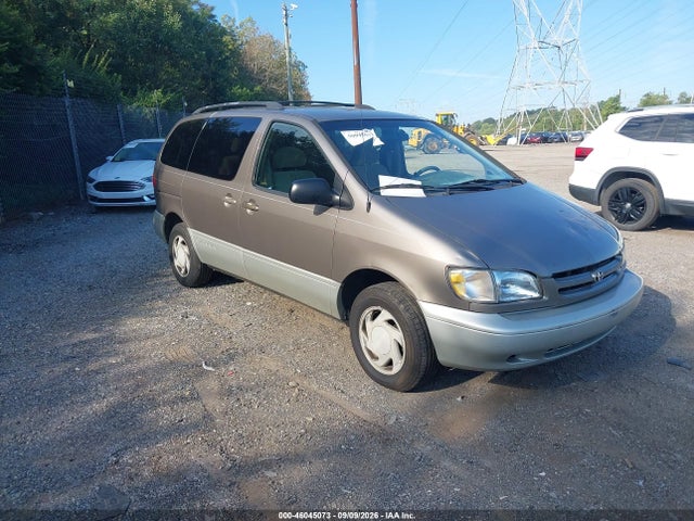 1998 TOYOTA SIENNA LE/XLE