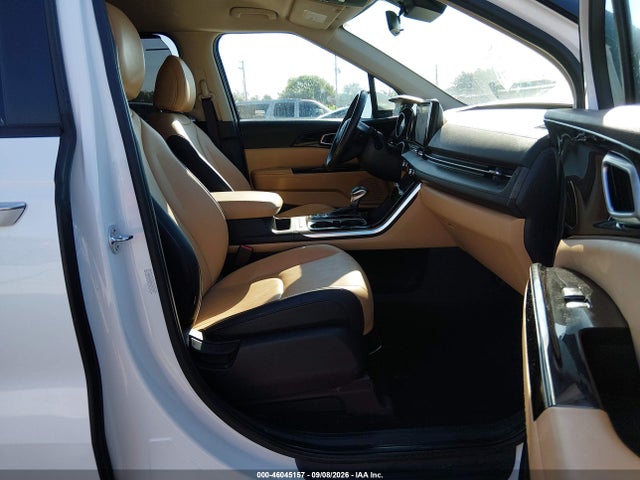 2024 KIA CARNIVAL MPV EX 5