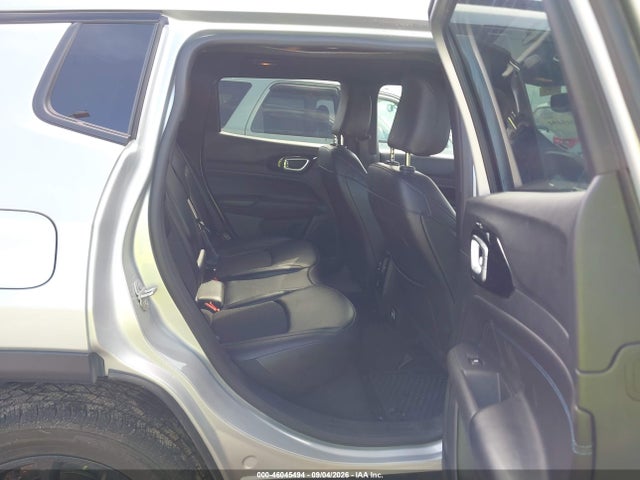2025 JEEP COMPASS LATITUDE 4X4 8