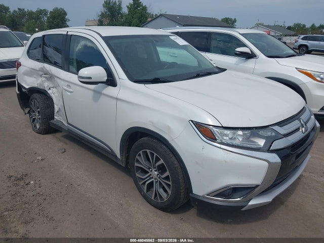 2016 MITSUBISHI OUTLANDER SE