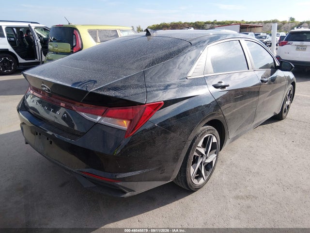 2023 HYUNDAI ELANTRA SEL 4
