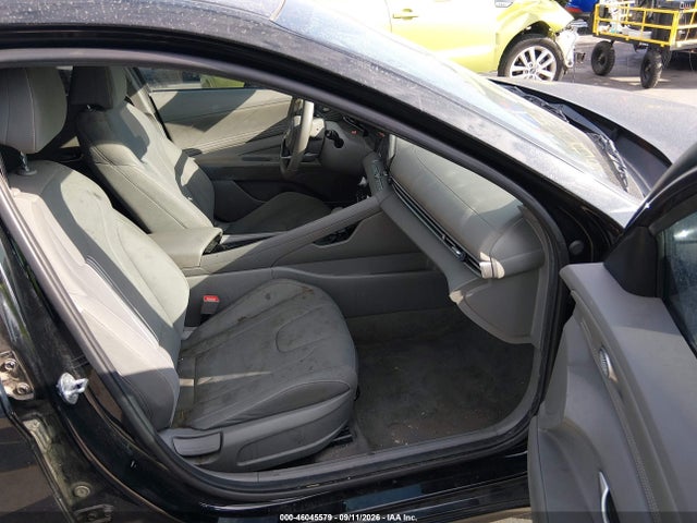 2023 HYUNDAI ELANTRA SEL 5