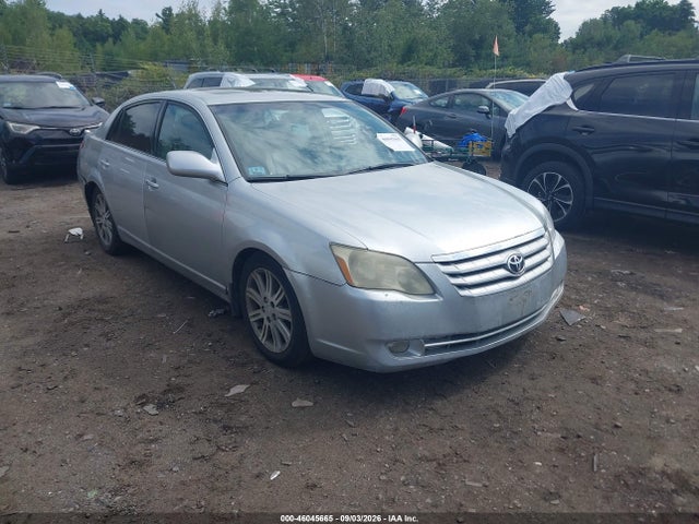 2005 TOYOTA AVALON LIMITED