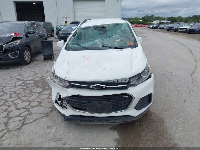 2022 CHEVROLET TRAX FWD LT 11