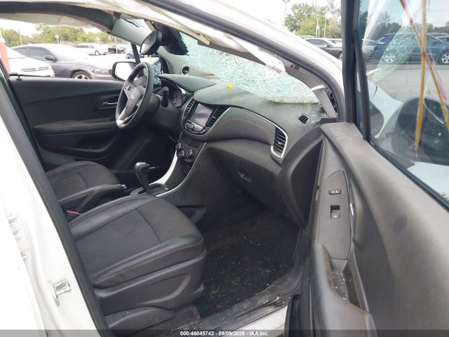 2022 CHEVROLET TRAX FWD LT 5
