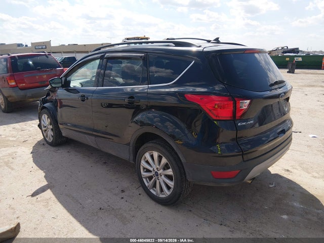 2019 FORD ESCAPE SEL 3