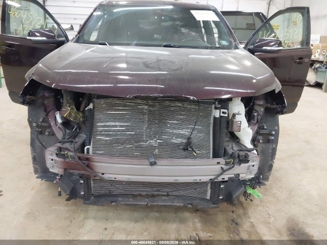 2023 CHEVROLET TRAVERSE AWD LT CLOTH 6