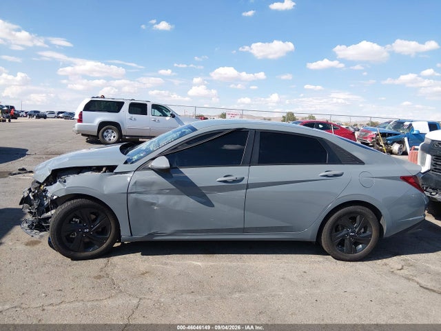 2022 HYUNDAI ELANTRA SEL 14