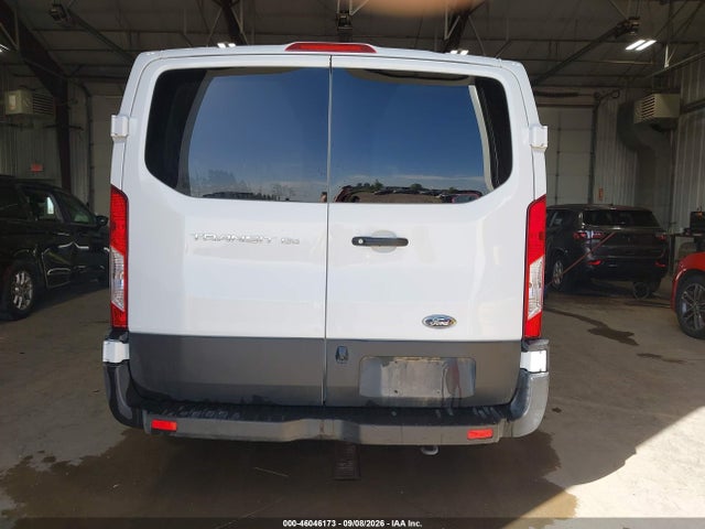 2019 FORD TRANSIT-150 XL 17
