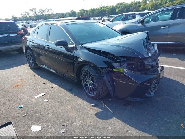 2025 TOYOTA CAMRY XLE