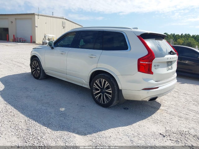 2021 VOLVO XC90 T6 MOMENTUM 7 PASSENGER 3
