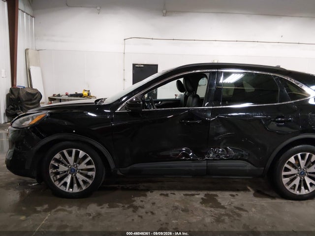 2021 FORD ESCAPE TITANIUM HYBRID 6