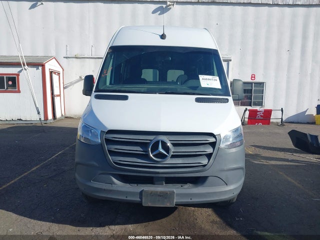 2022 MERCEDES-BENZ SPRINTER 2500 STANDARD ROOF I4 DIESEL 12