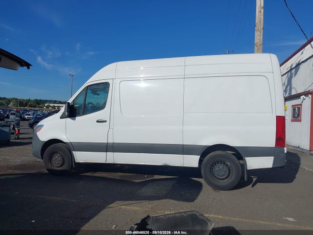 2022 MERCEDES-BENZ SPRINTER 2500 STANDARD ROOF I4 DIESEL 14