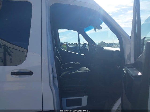 2022 MERCEDES-BENZ SPRINTER 2500 STANDARD ROOF I4 DIESEL 5