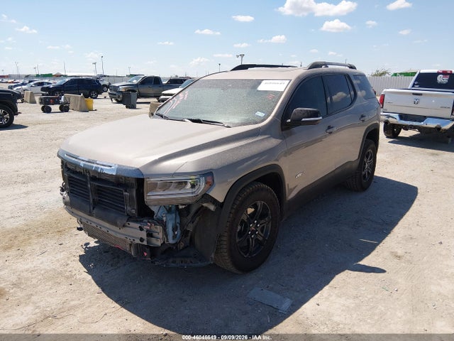 2022 GMC ACADIA AWD AT4 2