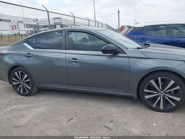 2019 NISSAN ALTIMA 2.5 SR 13