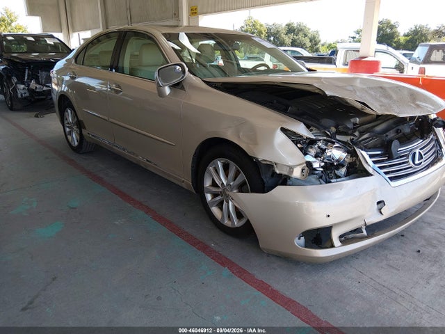 2011 LEXUS ES 