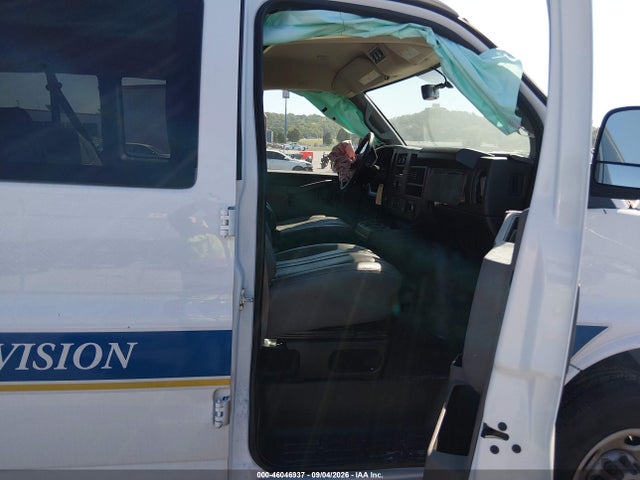 2026 CHEVROLET EXPRESS PASSENGER 2500 REGULAR WHEELBASE, LS, RWD 5