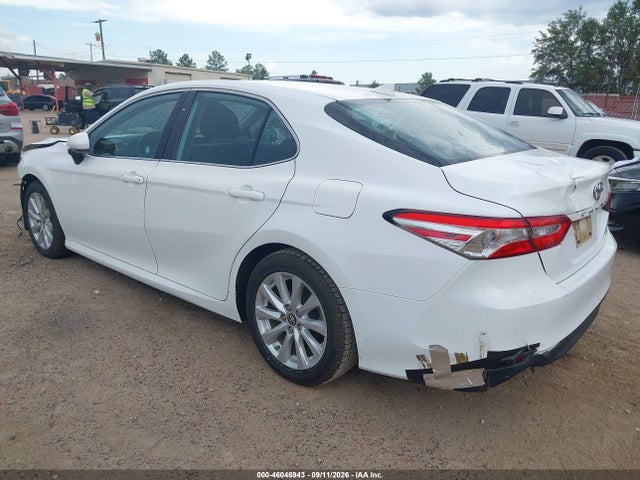 2019 TOYOTA CAMRY LE 3