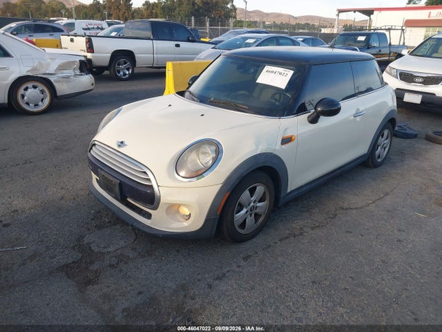 صورة 2 لـ 2015 MINI HARDTOP COOPER